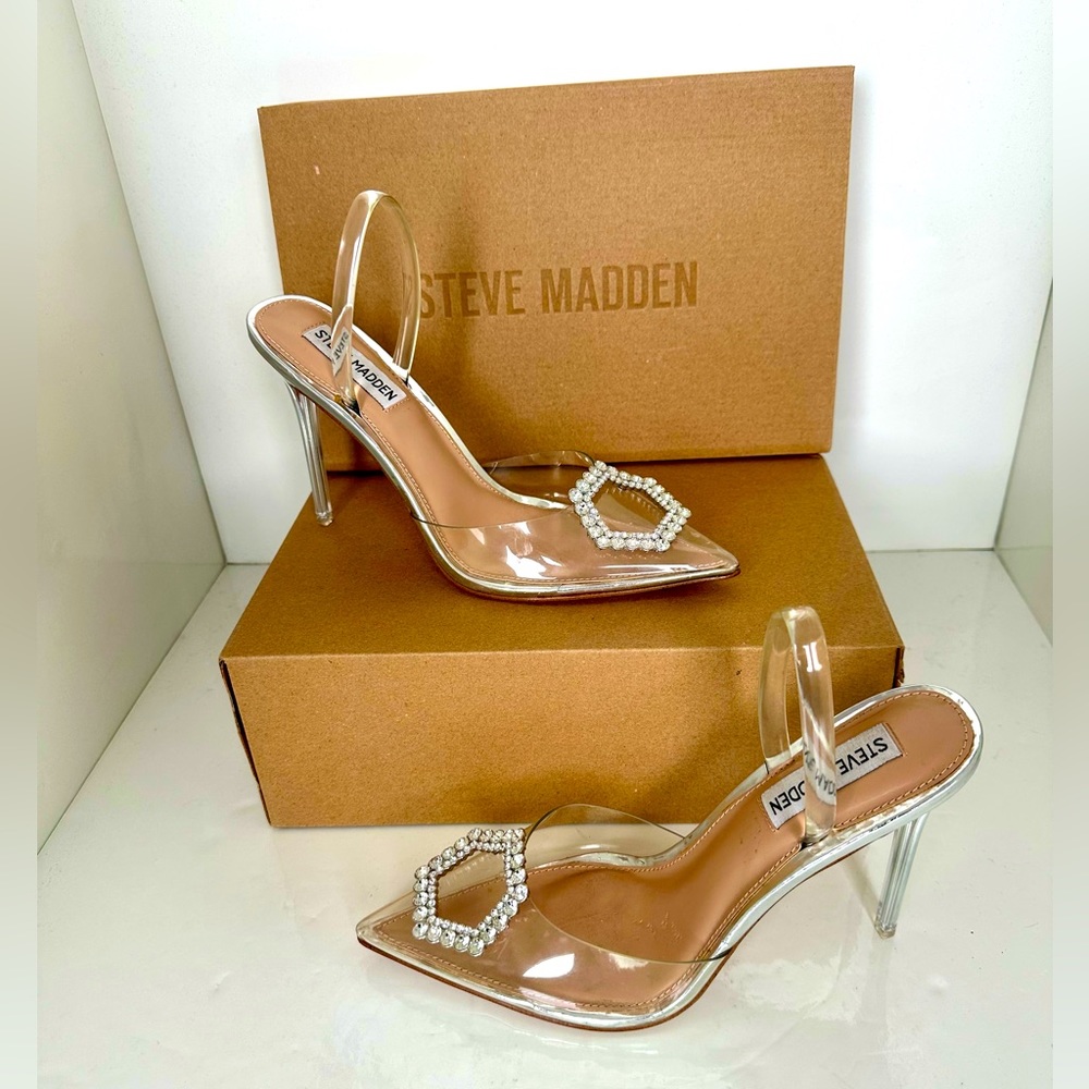 NWT Vionnet Clear Stiletto Heel with Crystal Buckle “Steve Madden”